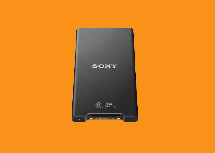 17526円 大勧め Sony MRWG2 CFexpress Card Reader